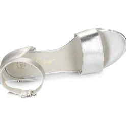 Betty London CRETA