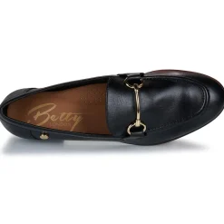 Betty London MAENA