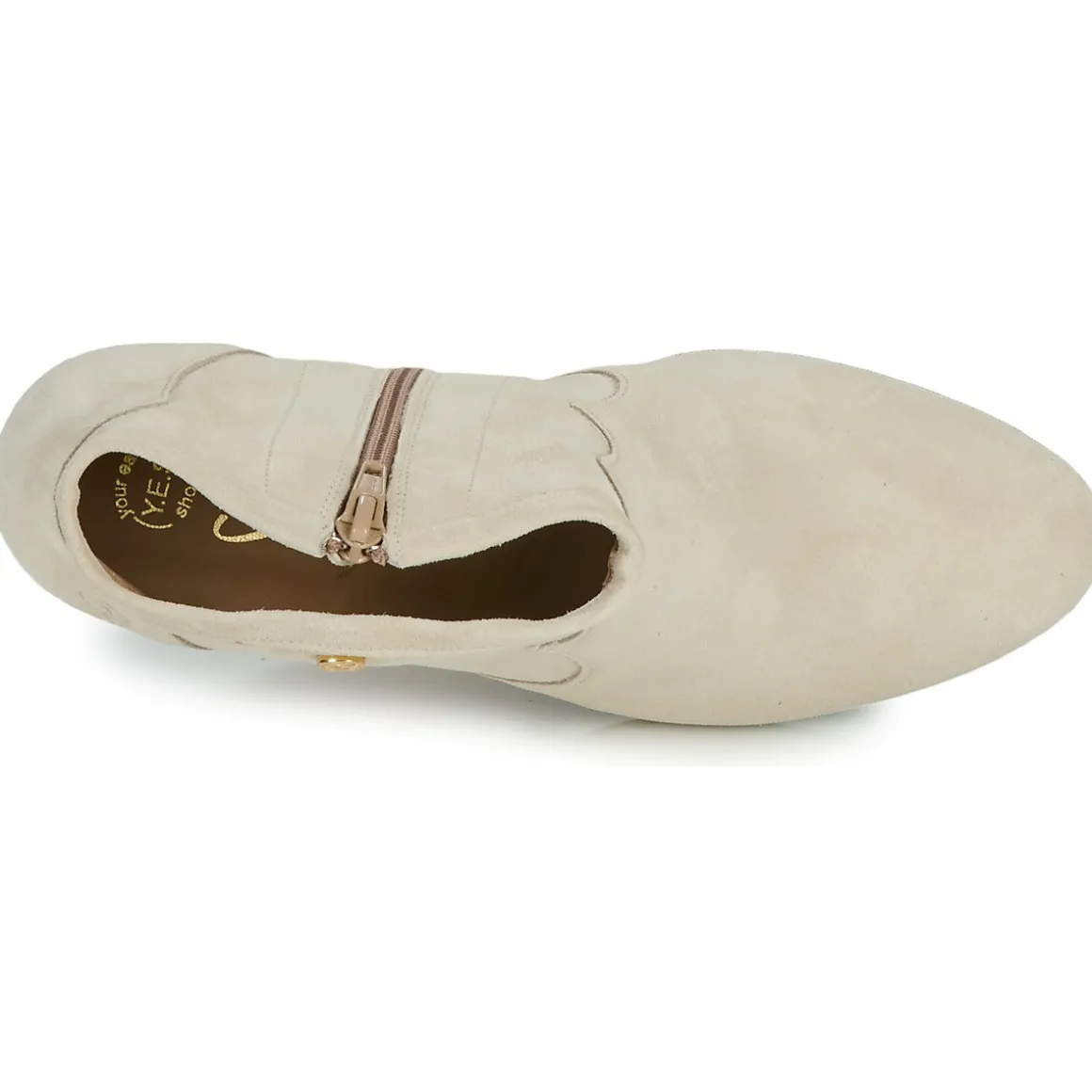 Betty London OISINE