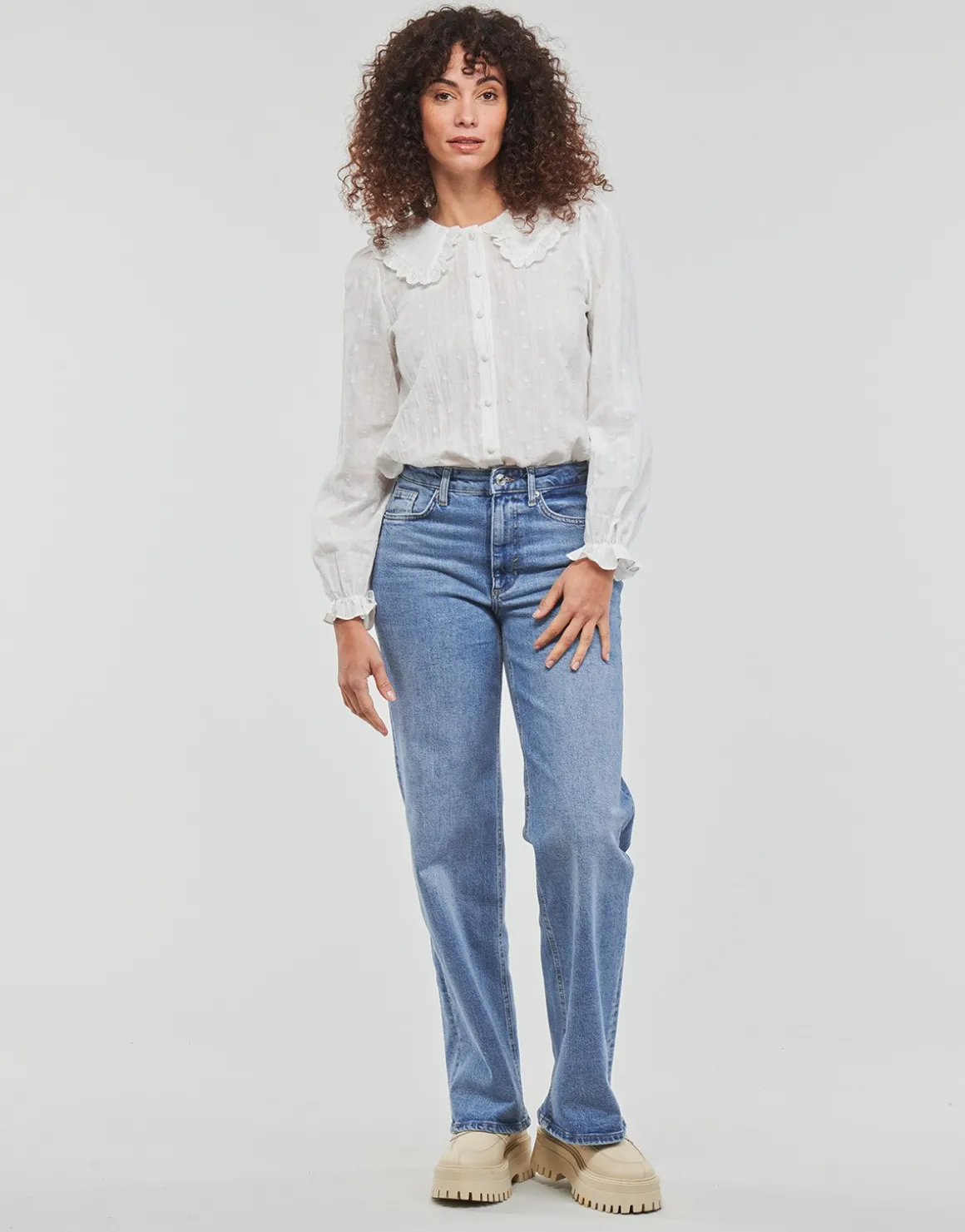 Flare Jeans Only