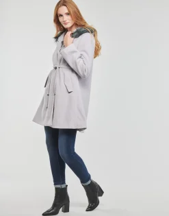 Frakker Betty London