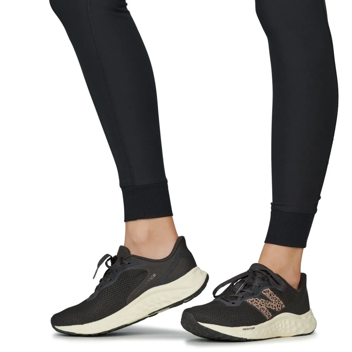 New Balance ARISHI