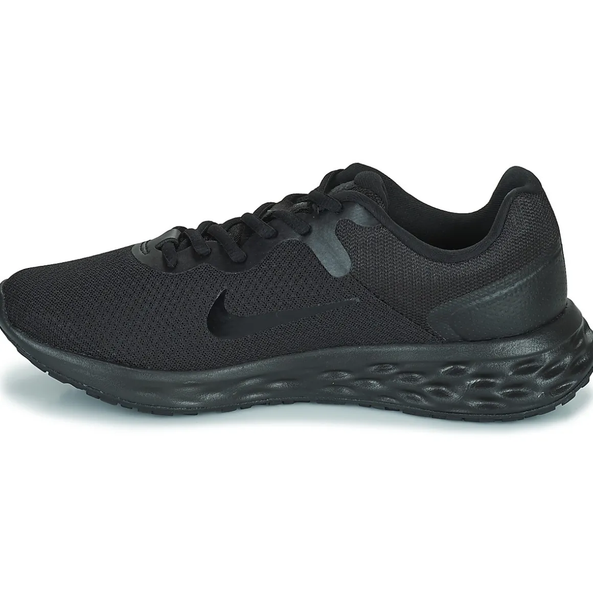 Nike Revolution 6