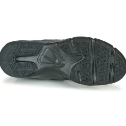Nike LEGEND ESSENTIAL 2
