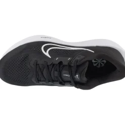 Nike Quest