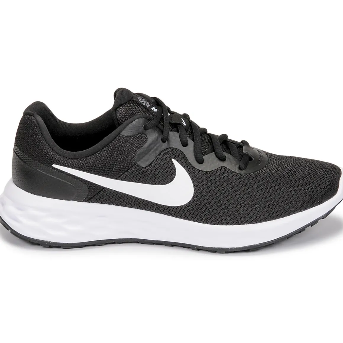 Nike Revolution 6