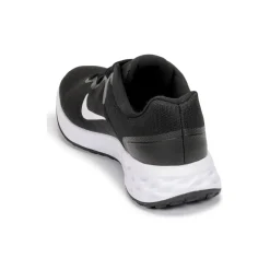 Nike Revolution 6