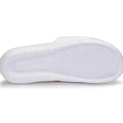 Nike Victori One
