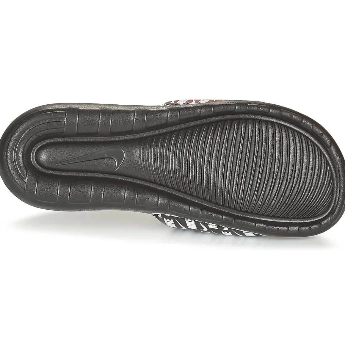 Nike Victori One