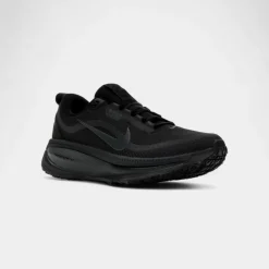 Nike Vomero 18