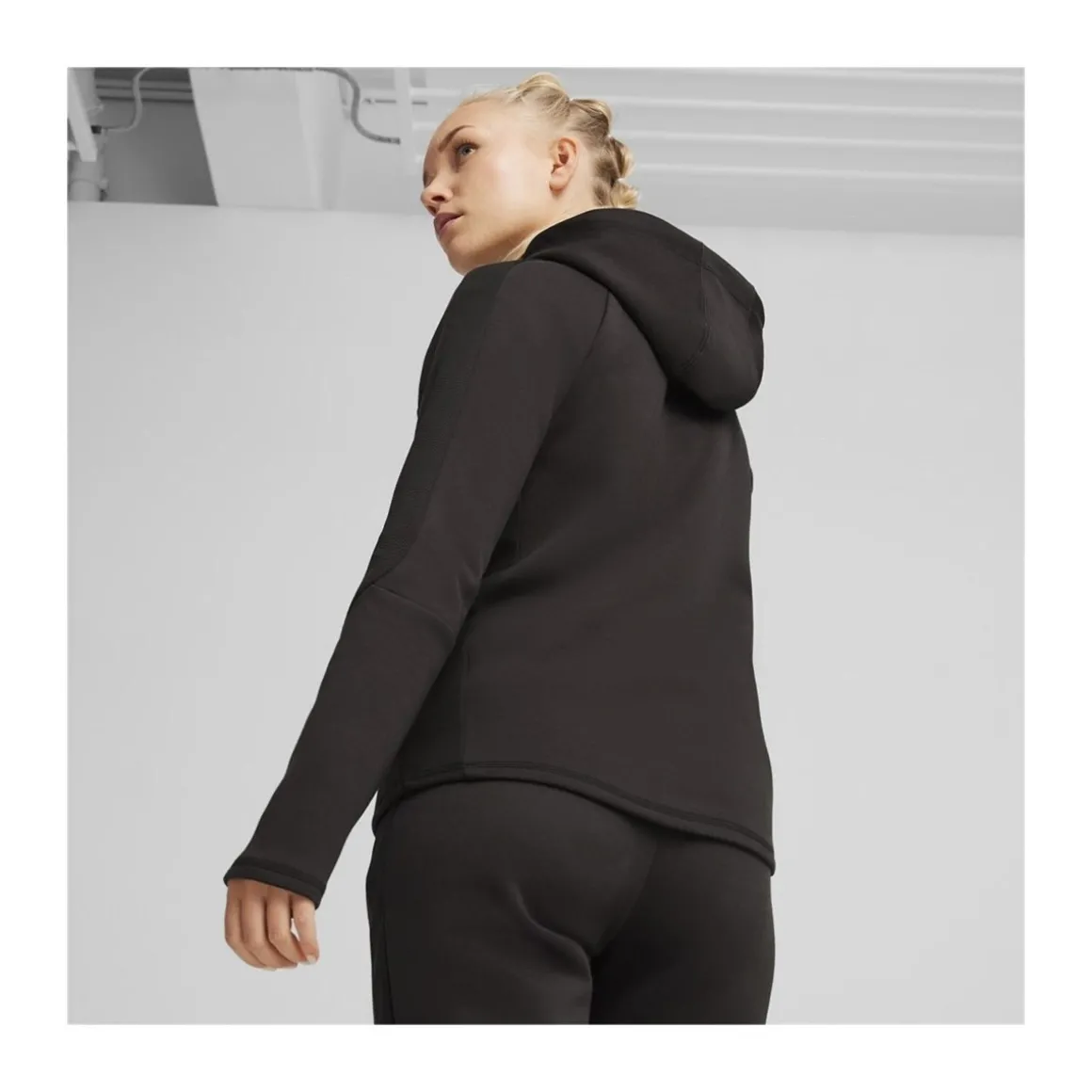 Sweatshirts m. hætte Puma