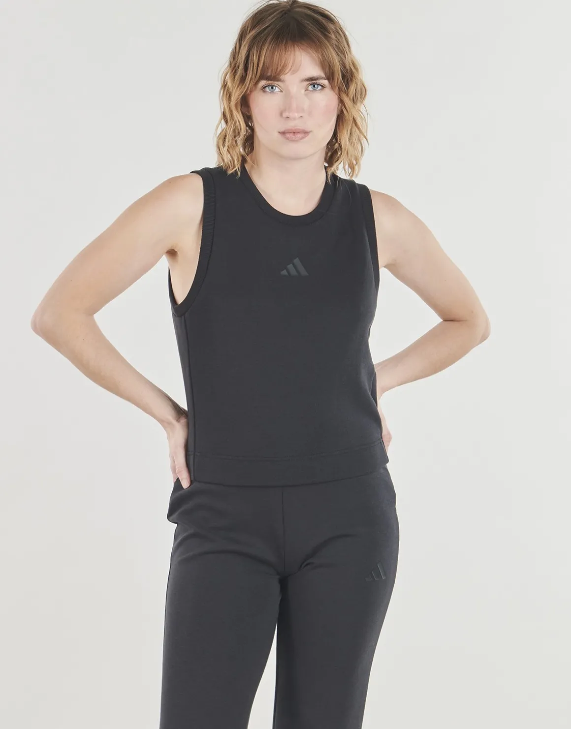 Toppe / T-shirts uden ærmer adidas