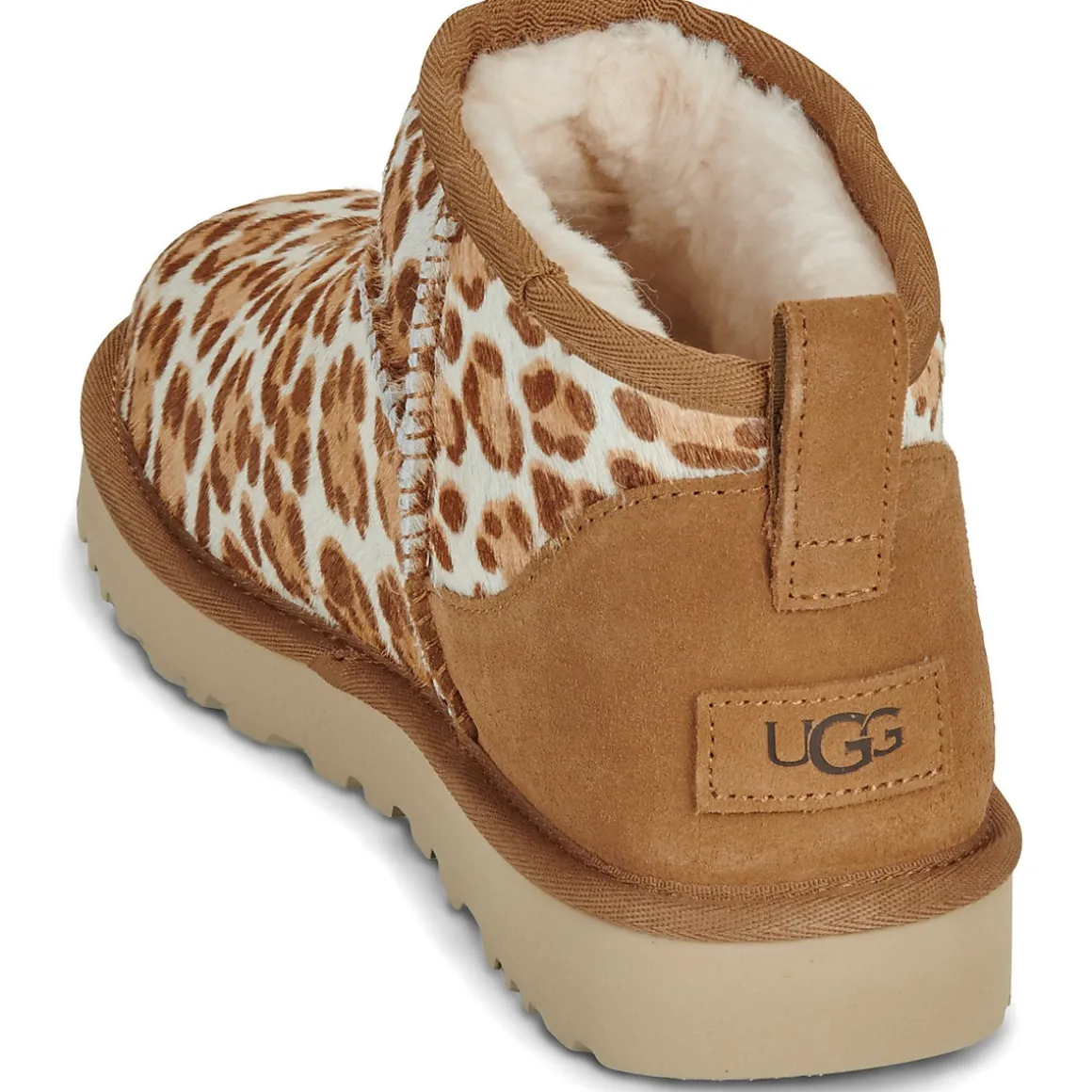 UGG CLASSIC ULTRA MINI